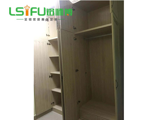 定做全鋁衣柜內部功能設計效果圖