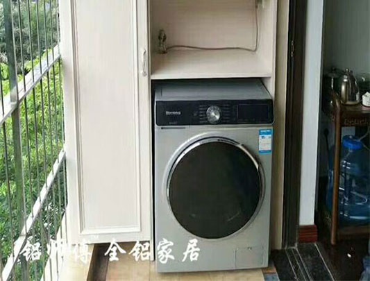 鋁師傅陽臺全鋁家具多功能洗衣機浴室柜裝修效果圖 鋁師傅陽臺全鋁家具多功能洗衣機浴室柜裝修效果圖