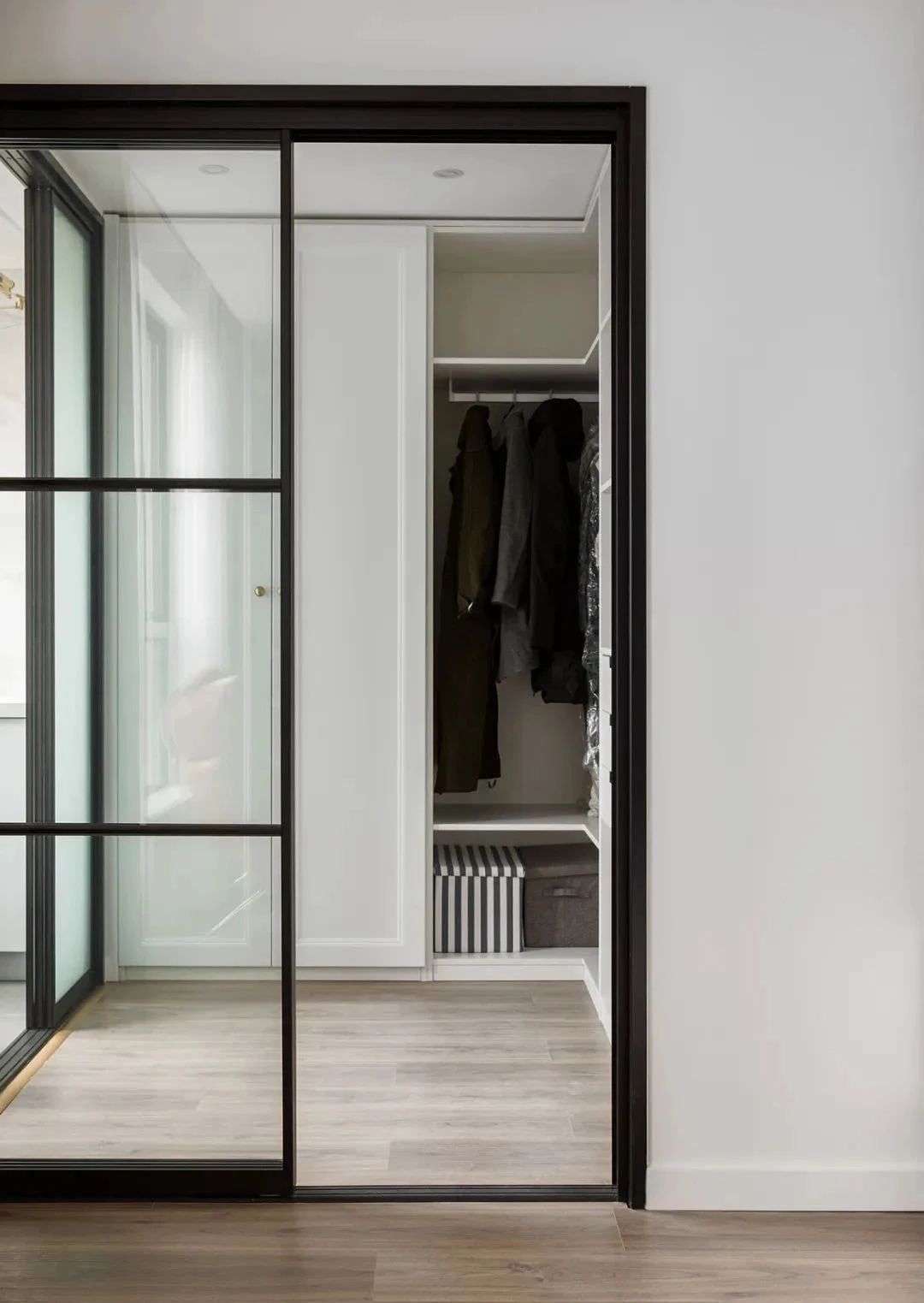 1595818221749917.jpg 1595818221749917.jpg