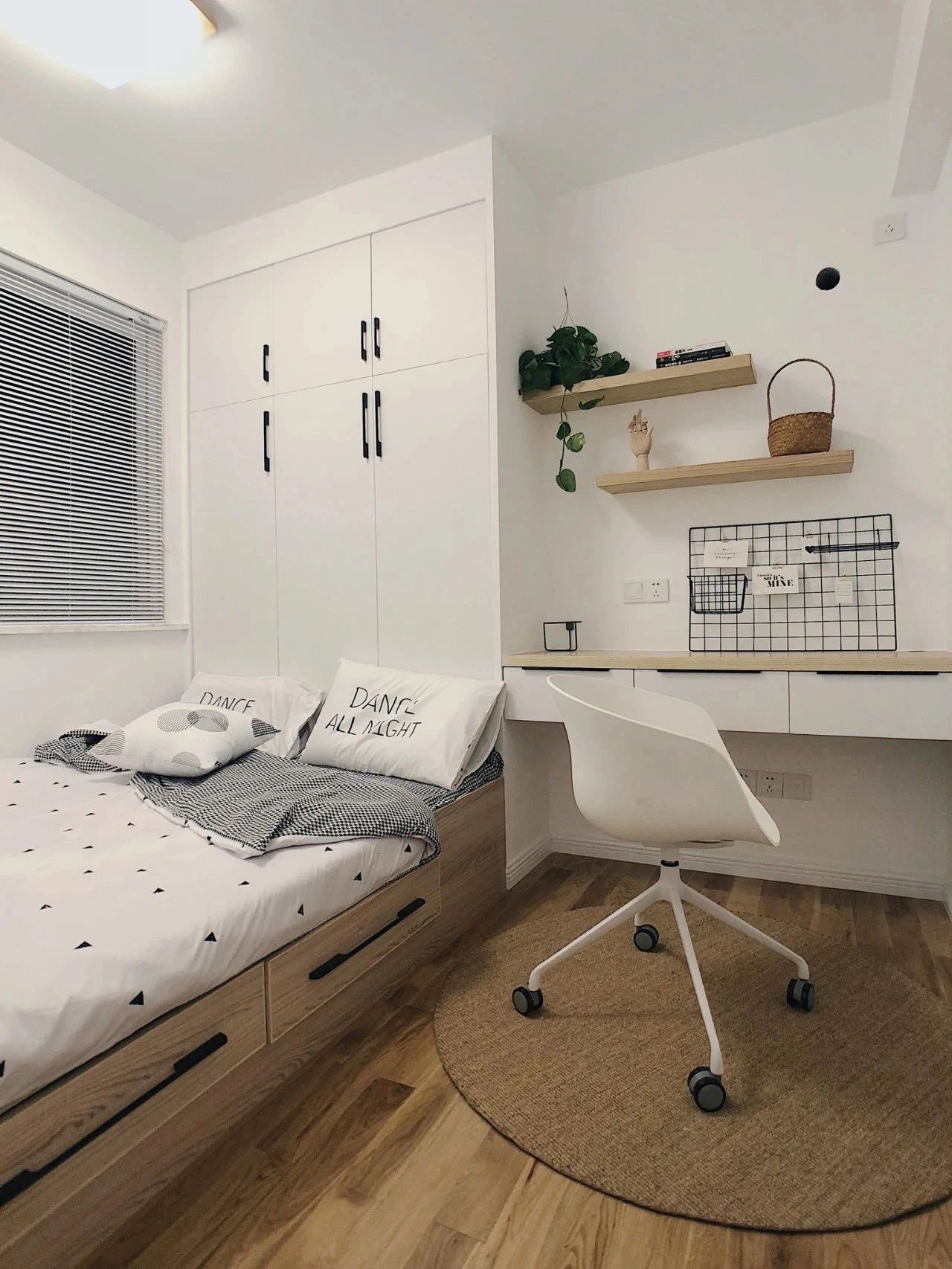 1596508186415271.jpg 1596508186415271.jpg